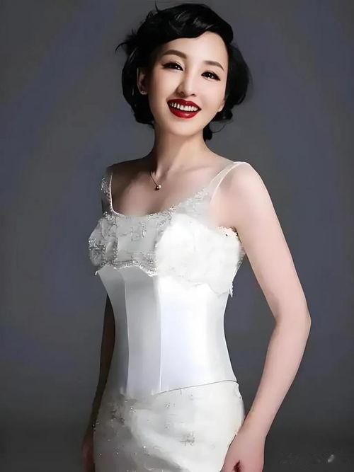 国产丝袜诱惑  第2张