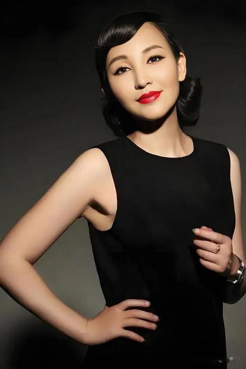 国产丝袜诱惑  第3张